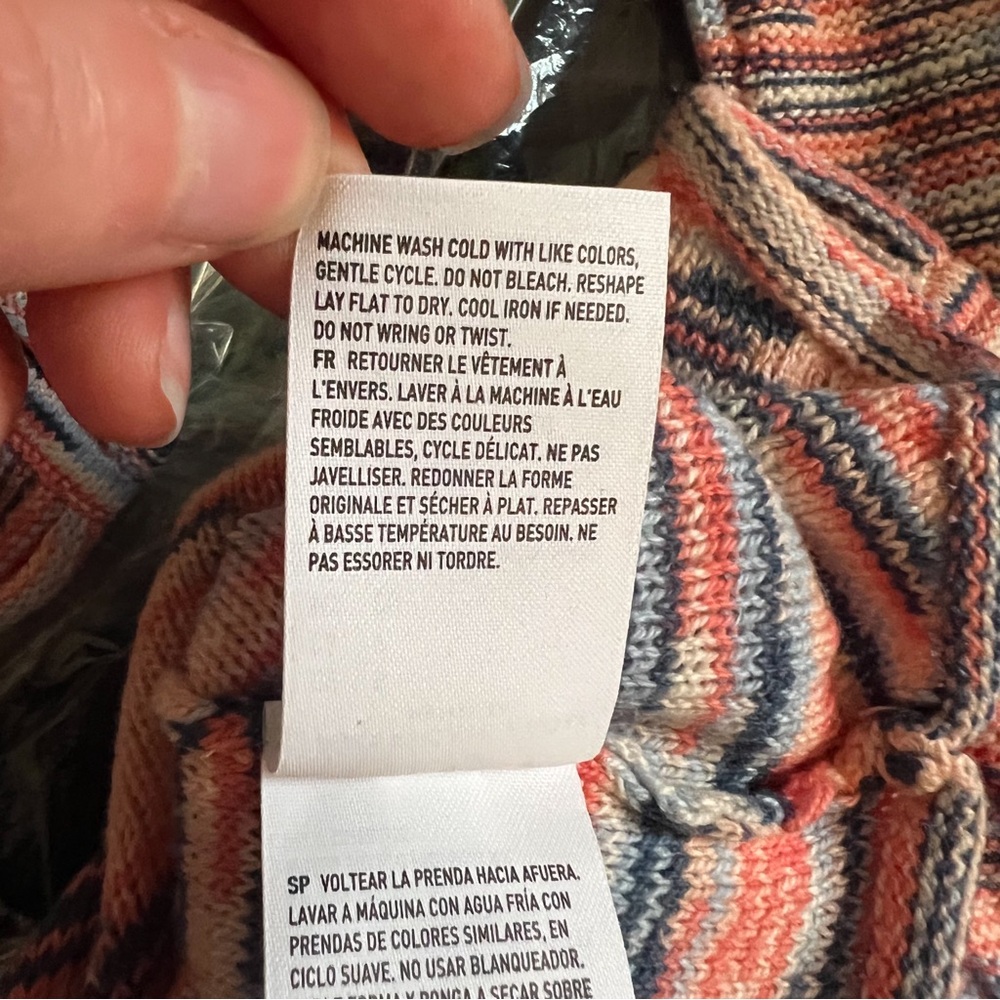 American Eagle | Bell Sleeve Ring-Front Sweater - Picture 6 of 6